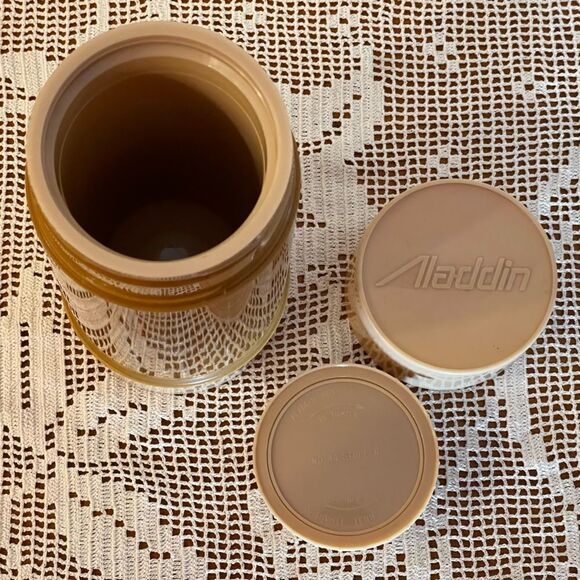 Aladdin kitchen || Vintage Aladdins vintage thermo bottle || Plaid thermos - Picture 10 of 10